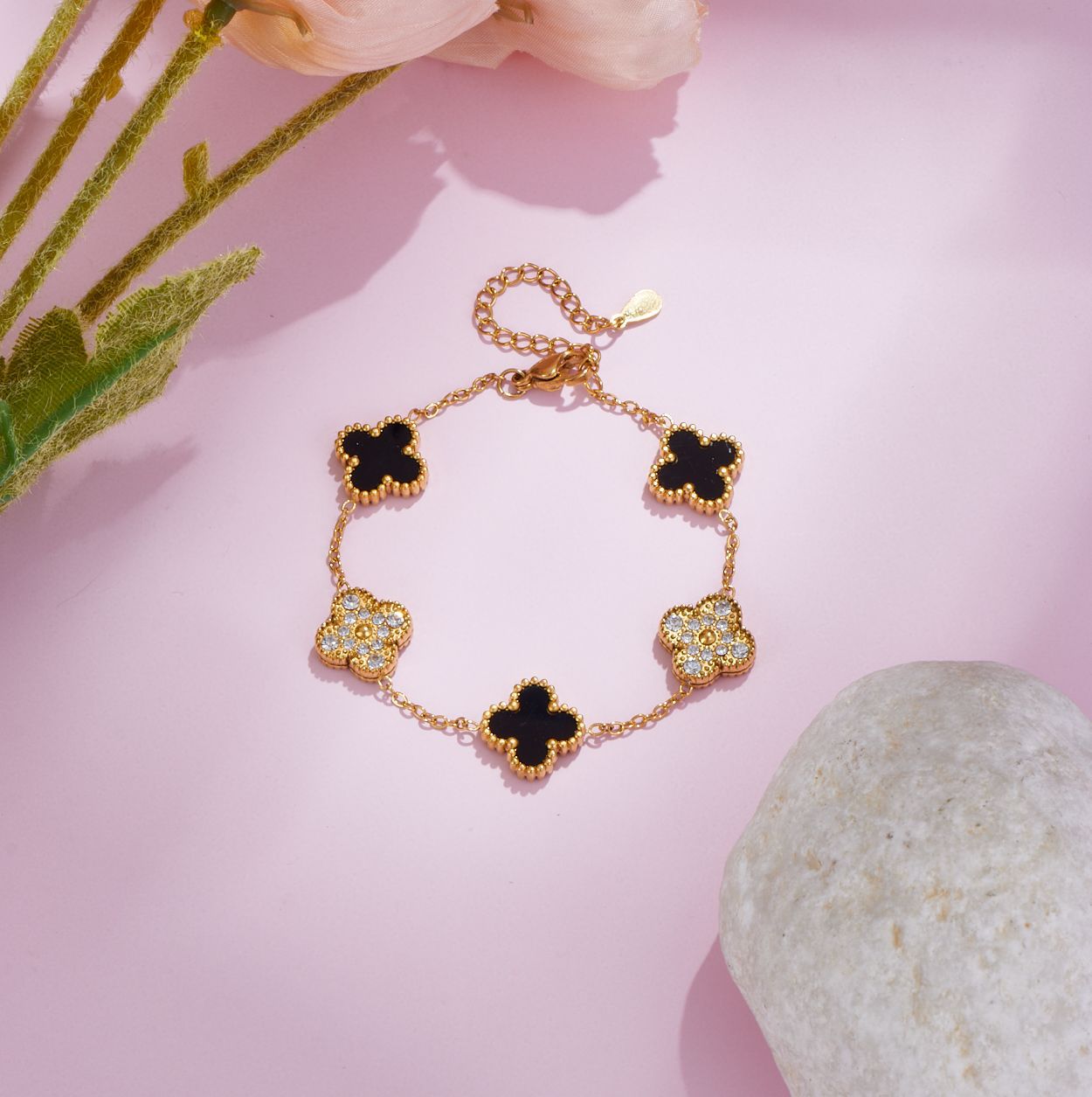 Popular Double Sided Fritillaria Lucky Five Flower Four Leaf Grass Bracelet Light Luxury Fashion Ins Style Colorful Ribbon Diamond Bracelet